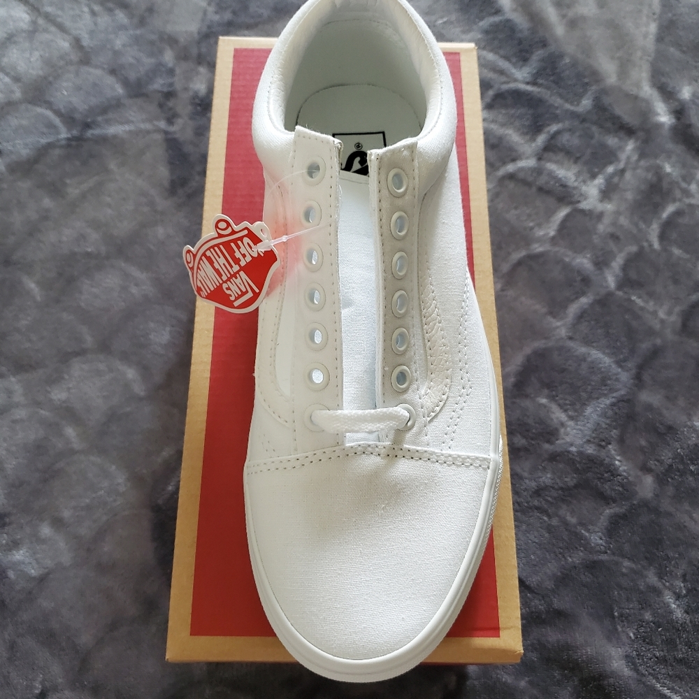 Old Skool Canvas